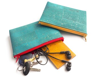 Medium zipper pouch in teal cork leather with gold. Vegan leather. Zipper clutch. Cork clutch. Cork fabric