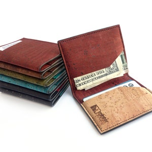 Cartera de cuero vegano. Cartera pequeña de corcho marrón. Cartera de cuero para hombre.