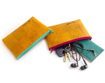 Mustard yellow cork zipper pouch. Vegan leather. Medium zip clutch. Cork clutch. Cork fabric.