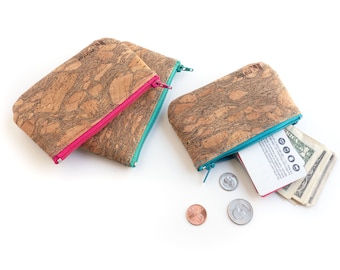 Cork coin purse. Vegan earbuds zip case. Alternative leather zipper pouch made from bark.