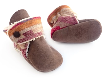 Southwestern baby booties, southwest baby gift with desert landscape. Modern moccasins made with gorgeous wool and faux shearling.
