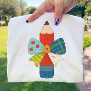 Bleistift Bogen Patchwork PNG Retro Lehrer Klassenzimmer Zurück zu Schule Sublimationsentwurf