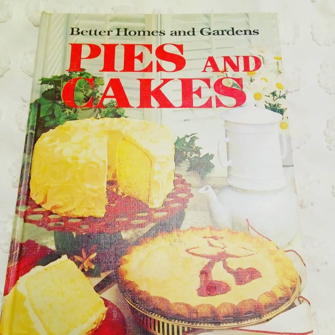 Pies and Cakes Better Home and Gardens Vintage Cookbook Etsy