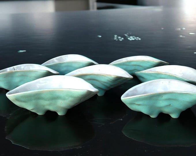 Set of Seven Oyster Shaped Vintage 1960's Ceramic Nut / Candy / Footed Condiment Bowls