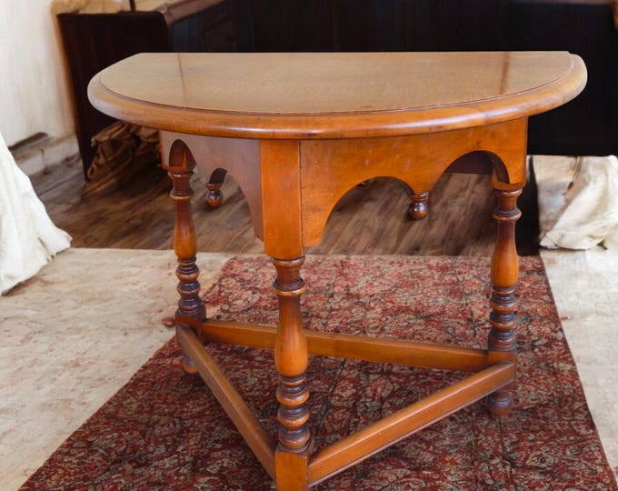 Early 20th Century Antique Berkey & Gay Demilune Occasional Side Table