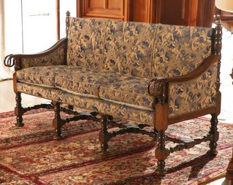 19th Century British William & Mary Carved Walnut Sofa