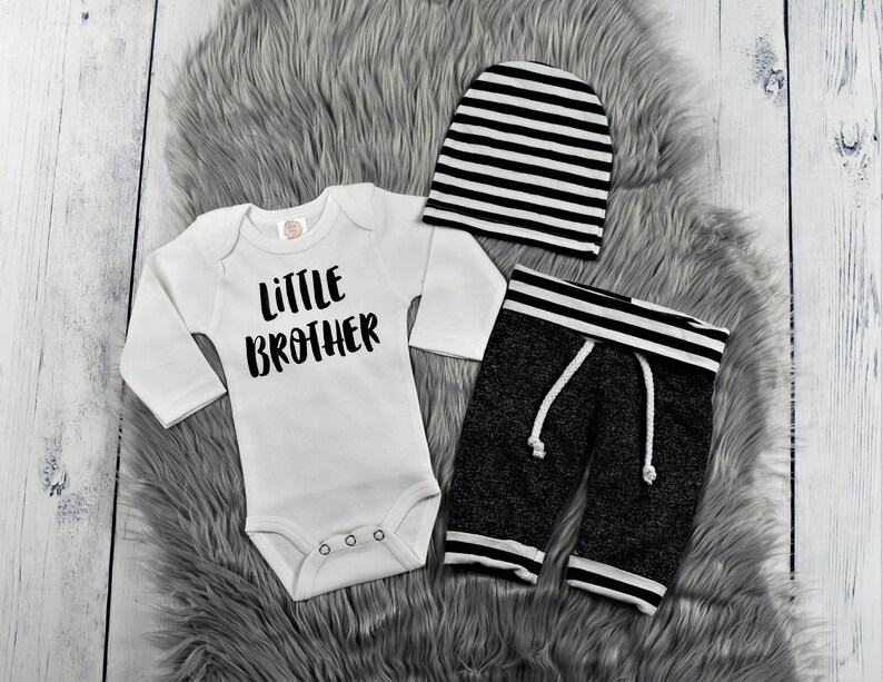 little brother going home outfit