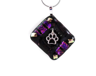 Dog / Pawprint / Fused Glass Pendant / Unique gift / Handmade / Made in Canada / Glass Jewelry / Wire-Wrapped / Necklace / Jewelry / Cat