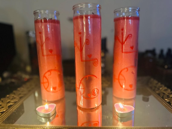 dressed and blessed 7 day candle for love and attraction