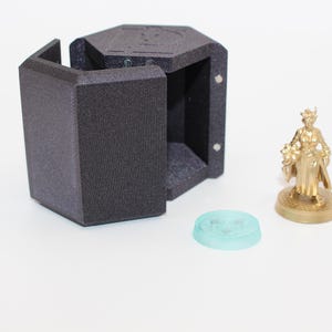 Hero Storage - Magnetic Miniature Vault | Miniature Storage | 3D Printed | Table Top RPG Miniature Storage | Role Playing Games | Dungeons