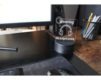 Wearing Headphones LED Desk Light, RGB Remote Controlled Office Decor