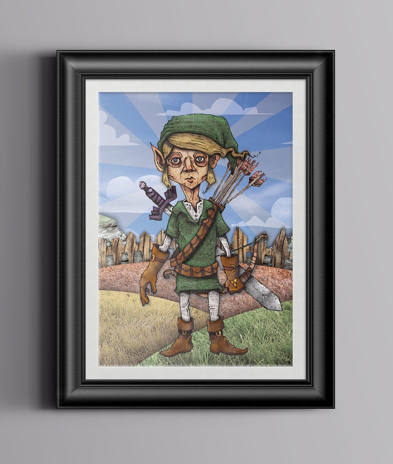 K&ouml;nnte beinhalten: Eine gerahmte Illustration einer Figur in einer gr&uuml;nen Tunika, einer passenden spitzen M&uuml;tze, braunen Handschuhen und braunen Stiefeln. Die Figur tr&auml;gt ein Schwert auf dem R&uuml;cken und einen K&ouml;cher mit Pfeilen. Der Hintergrund zeigt einen Holzzaun.