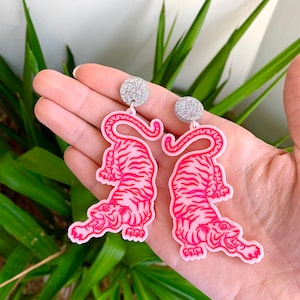 Jungle Queen Earrings, Neon Pink Earrings, Tiger Modern Statement Earrings, Big Cat Acrylic Statement Earrings, Glitter, Birthday Party