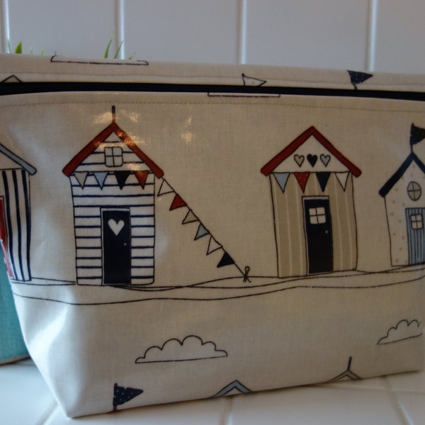 Maritime  Kulturtasche Beachhouses Strandhäuser  Wachstuch