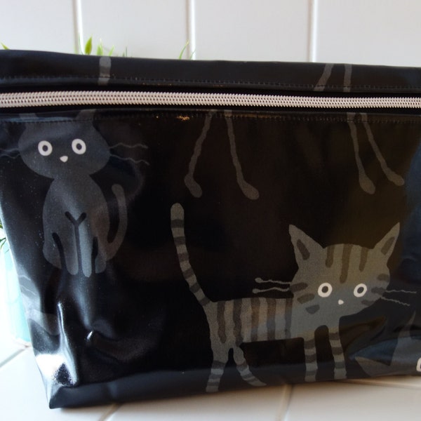 KATZEN Cats Kulturtasche Wachstuch