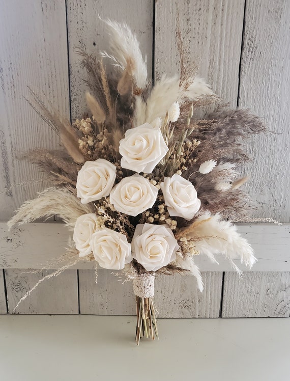 Buy Pampas Grass Boho Wedding Bouquet, Pampas Grass Bouquet, White Rose Bouquet, Pampas Grass Arrangement Online in India - Etsy