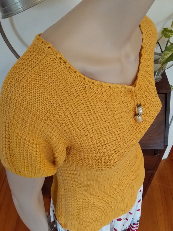 Yellow cotton knit 1950s top