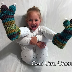 Crochet Pattern Child Dragon Slippers / Dinosaur Slippers / Monster Slippers, Makes US Toddler Size 5 to Big Kid 6, Dragon Slipper Socks image 1