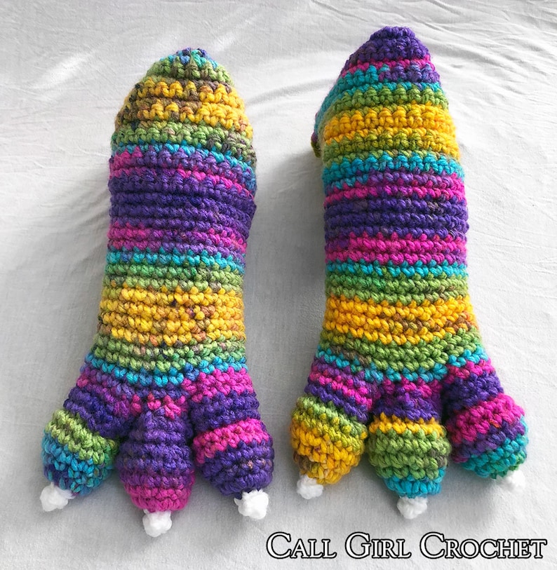 Crochet Pattern Adult Dragon Slippers / Dinosaur Slippers / Monster Slippers, Make US Size 4 12 Women / 6 16 Men, Dragon Slipper Socks image 3