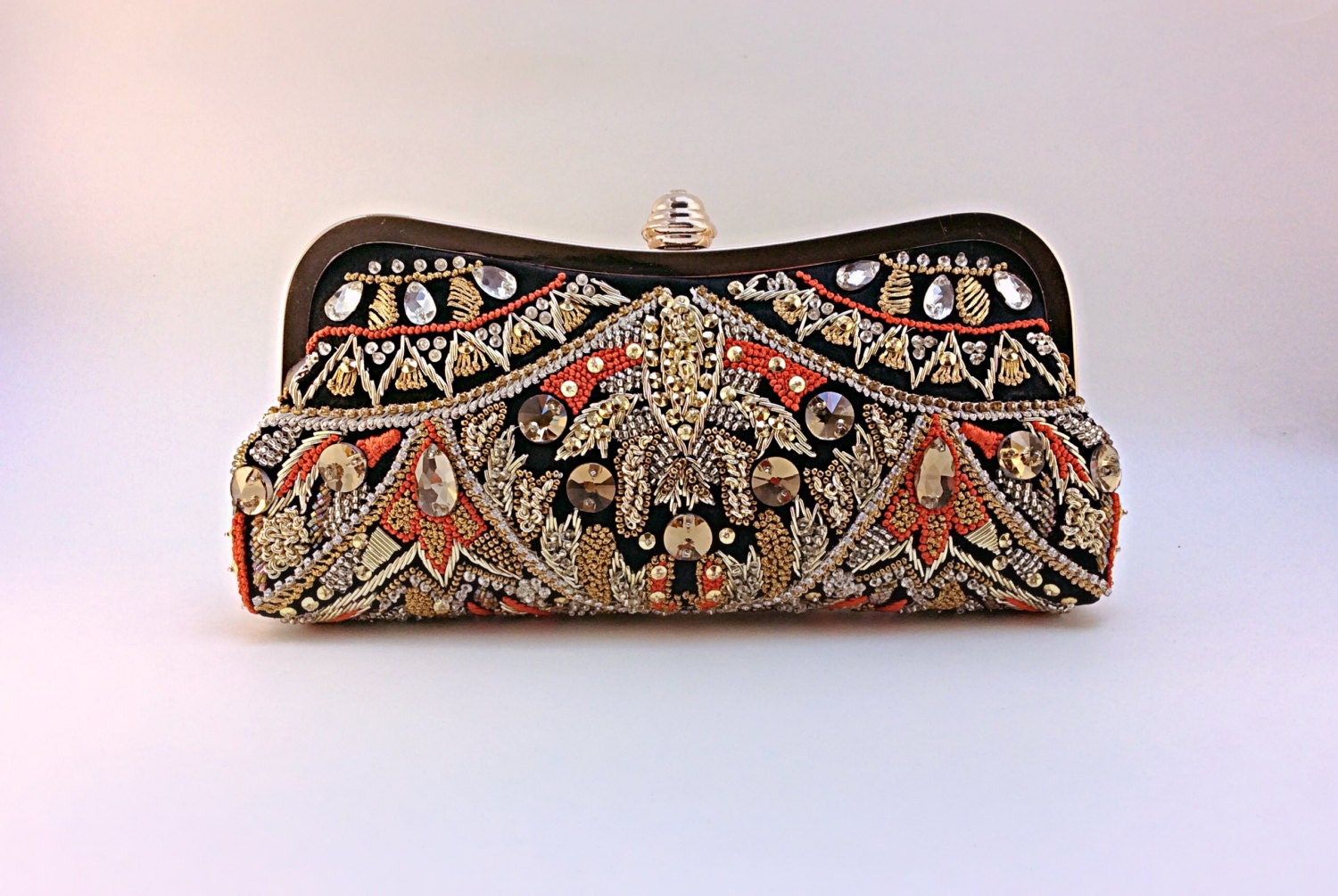 EMBELLISHED CLUTCH THE CARAVAN main image 1
