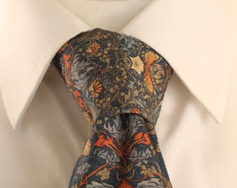 Heritage Aviary (Morris Inspired) Neck Tie