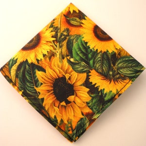 Einstecktuch mit Sonnenblumen Print