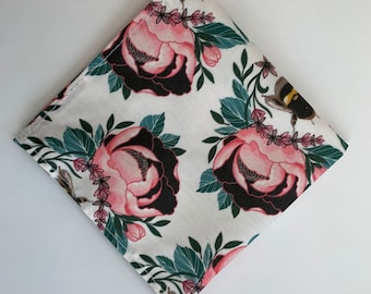 Bee Floral Cotton Pocket Square