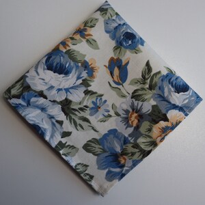 Blau Einstecktuch mit Rosen Print
