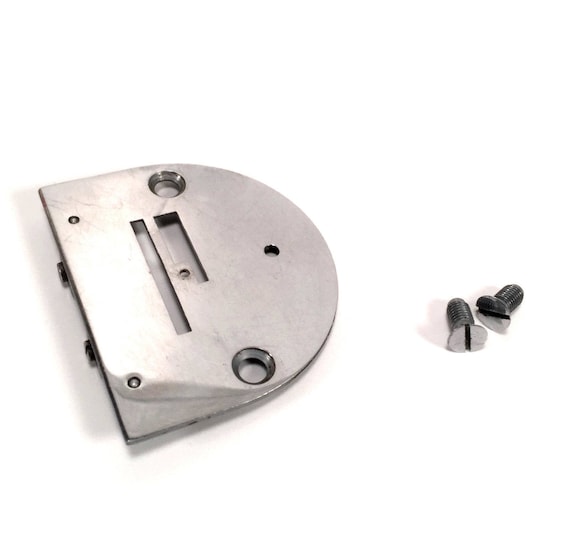 Vintage Singer Featherweight 221 Sewing Machine Needle Throat Plate