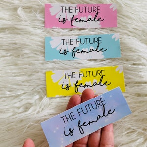 El futuro es pegatina de vinilo rectangular femenino