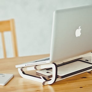Eco-Friendly Wood Laptop Stand MacBook stand Notebook Stand Laptop Riser Customised Company Gifts