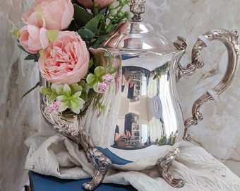 Leonard SilverPlate -Tea pot/Coffee pot - Wedding decor or home decor