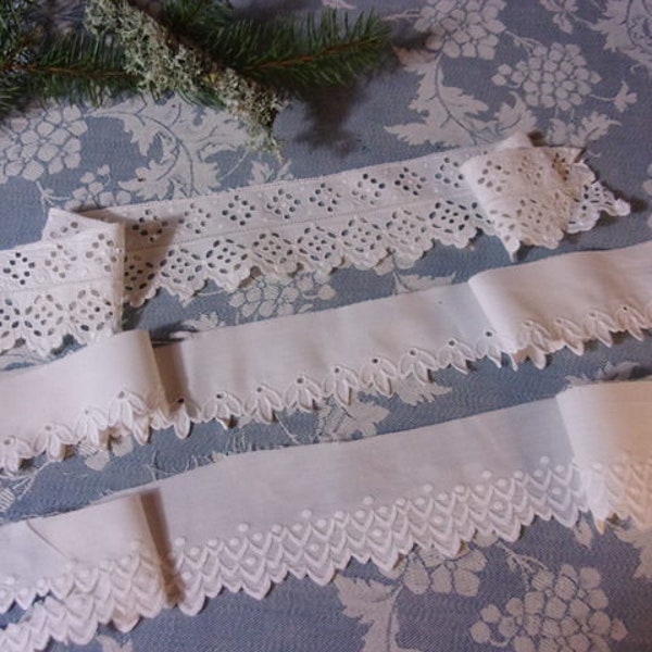 lot de broderies anglaises anciennes réalisées à la main, 2 mètres , scrapbooking, poupée