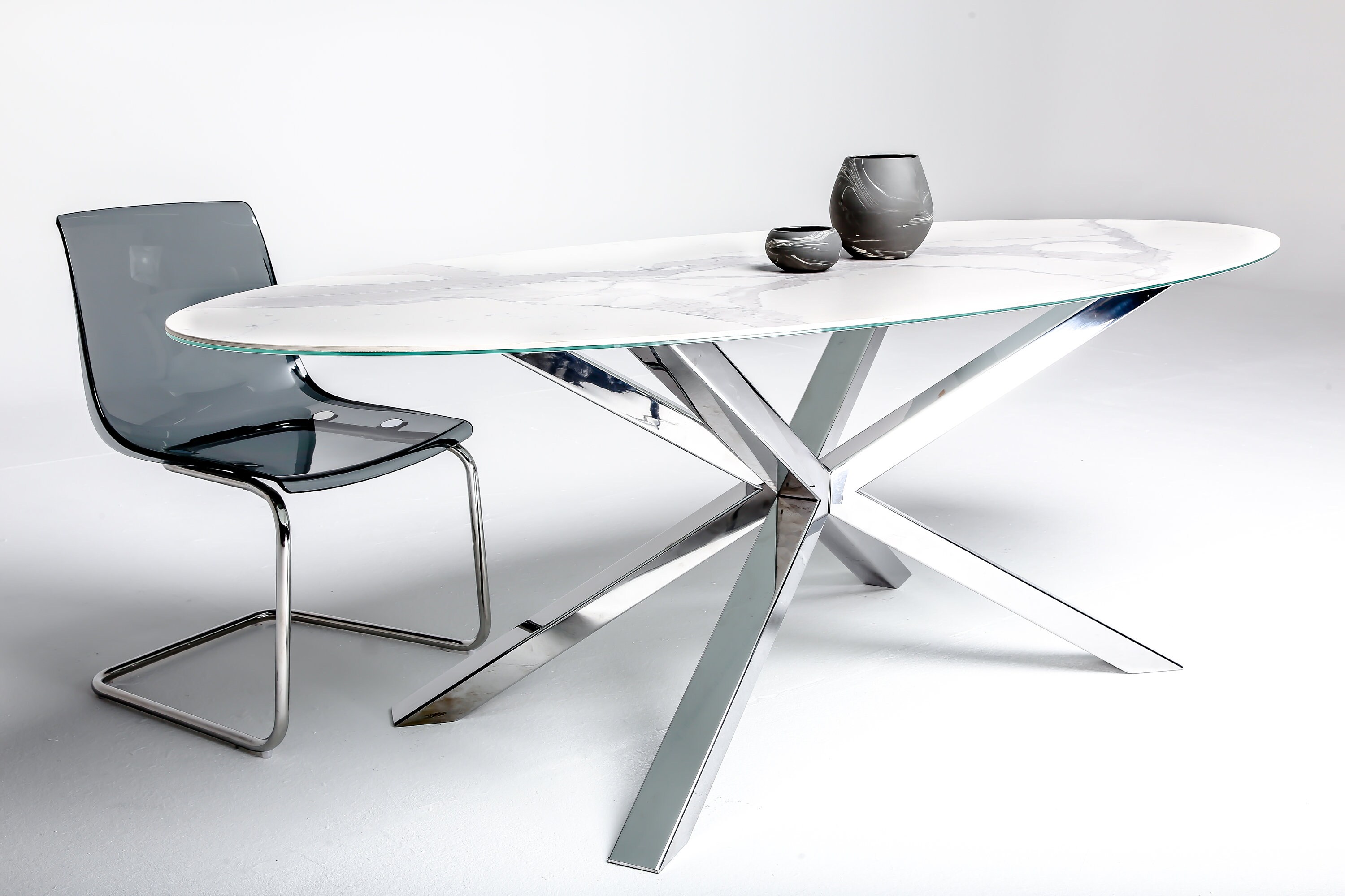 Pata de mesa salón Cocis  Diseño industrial en acero vanguardista