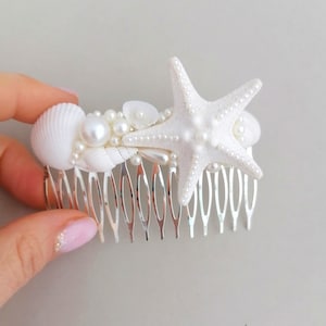 Seashell hair comb, Beach wedding, Beach hair accessory, Seashell Hair accessories, Mermaid hair comb, Starfish, bridal hair comb, Headpiece