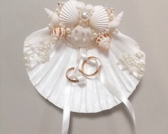Seashell ring houder, trouwring houder aan toonder, strand bruiloft