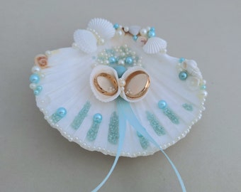 Aqua blue Shell ring holder, Beach Wedding Ring Holder, Sea shell, Aqua blue mint, ring box, mermaid