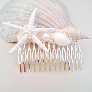 Beach hair comb, Beach wedding, Sea shell hair accessory, Seashell Hair accessories, Mermaid hair comb, shell bridal hair comb, Headpiece