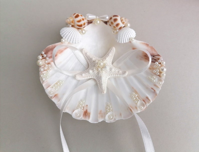 Shell ring holder, Starfish, Beach Ring Holder, Seashell Starfish Ring Pillow image 5