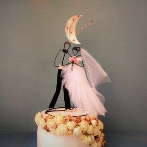 Custom wedding cake topper, Wedding wire cake topper figurine, Vintage, Personalized cake topper, Bride and groom topper, Rustic cake topper