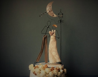 Wedding cake topper, Wire cake topper figurine, Cake decoration, Custom cake topper, Bride and groom cake topper, Wedding decoration, Rustic