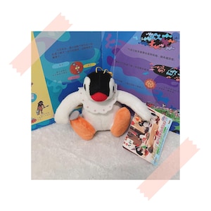 Vintage Pingu Party Plushie 2001 / Pingu in The City Vintage Toy / Penguin Pingu Retro Cartoon Doll