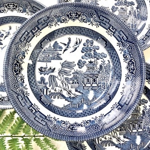 Vintage blue willow pattern chinoiserie Bowls set of 4 wedding, baby, bridal shower/ blue willow small bowls transfer ware