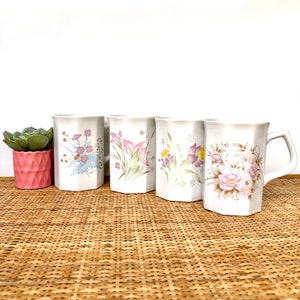 Vintage mugs Japanese Stoneware floral mugs/ vintage coffee mugs set of 4 boho kitchen decor