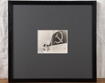 Fotografia sovietica d'epoca anni '60, turista sul Mar Nero, foto minimalista incorniciata, arte dell'era della Guerra Fredda