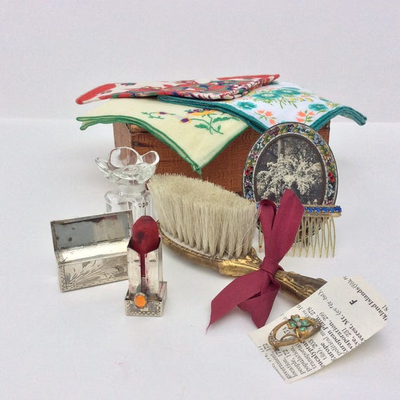 Items similar to Vintage Vanity Kit on Etsy