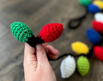 Crochet Christmas Lights Pattern, Crochet Christmas lights garland, Crochet Christmas Ornaments, Easy Crochet Christmas Patterns