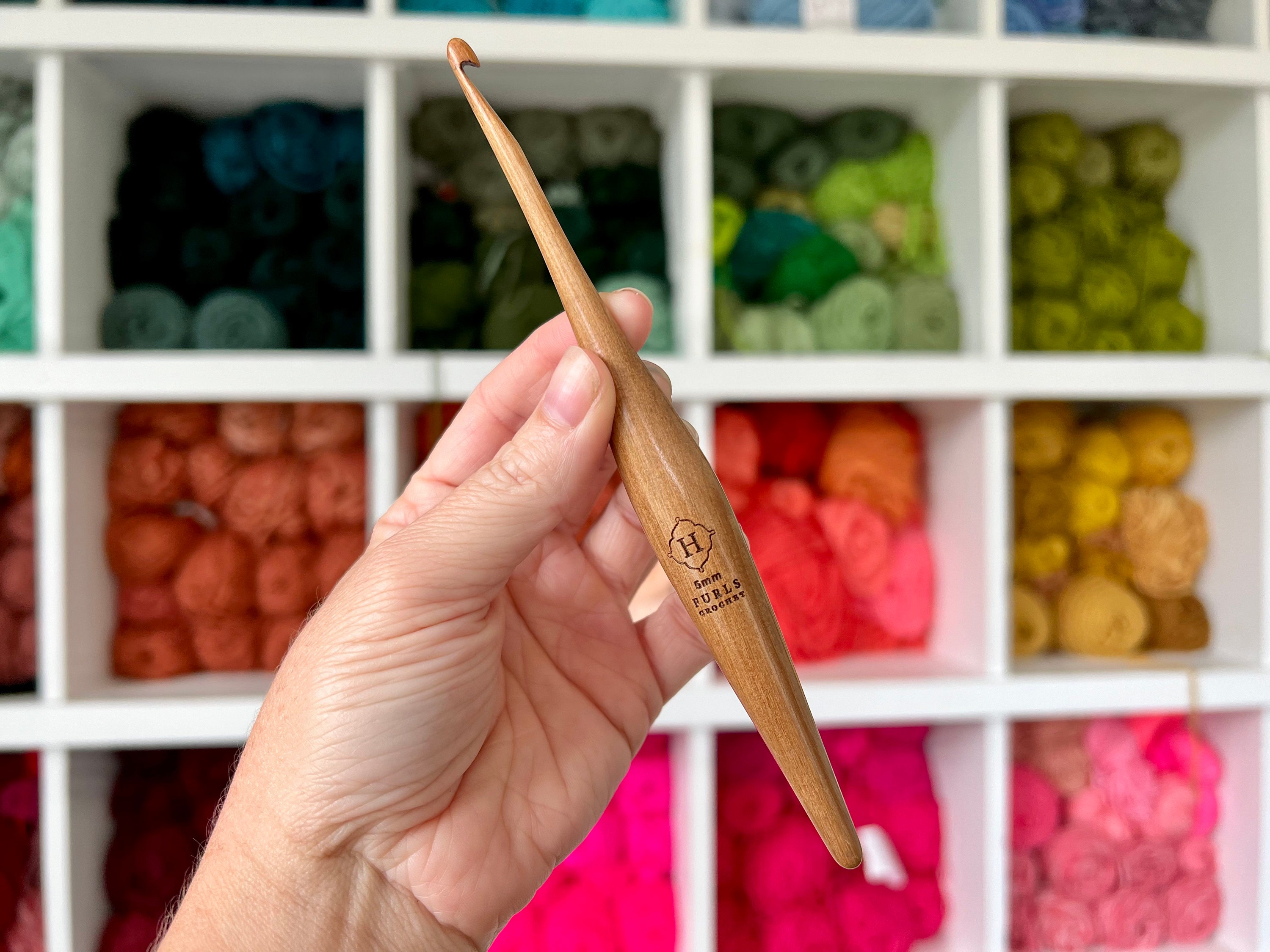 Furls Streamline Crochet Hook H Crochet Hook 5mm Crochet Hook