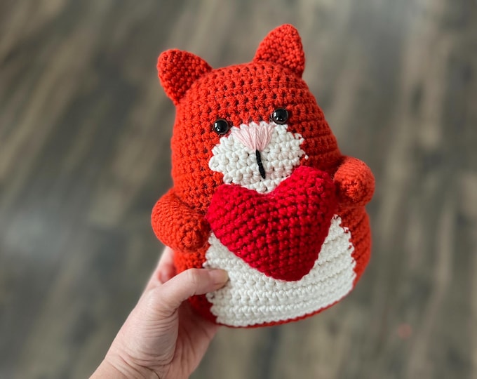 Crochet Cuddle Cat Pattern