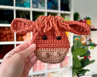 Crochet Highland Cow Gift Pocket Pattern